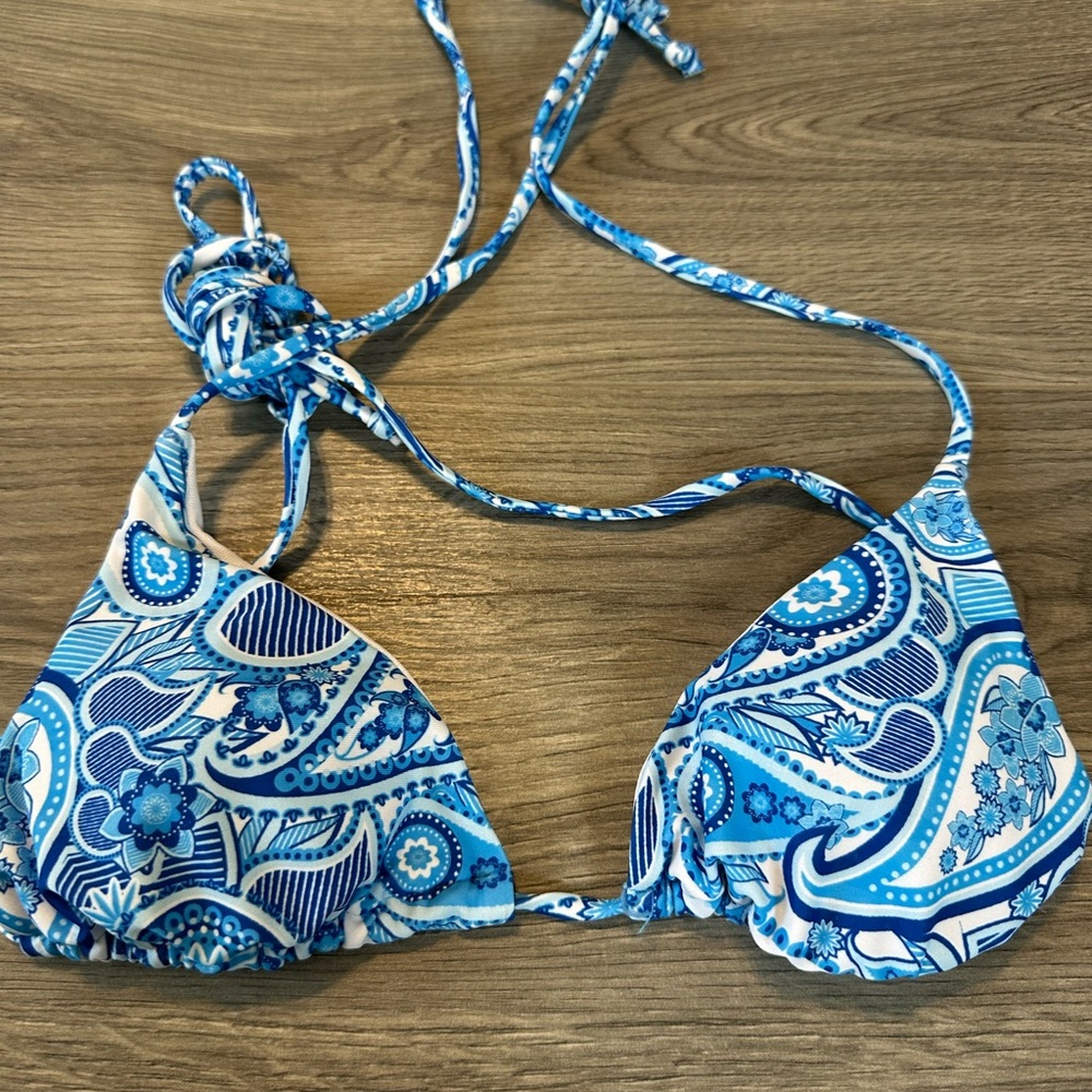 SHEIN Blue Paisley Triangle Bikini Top